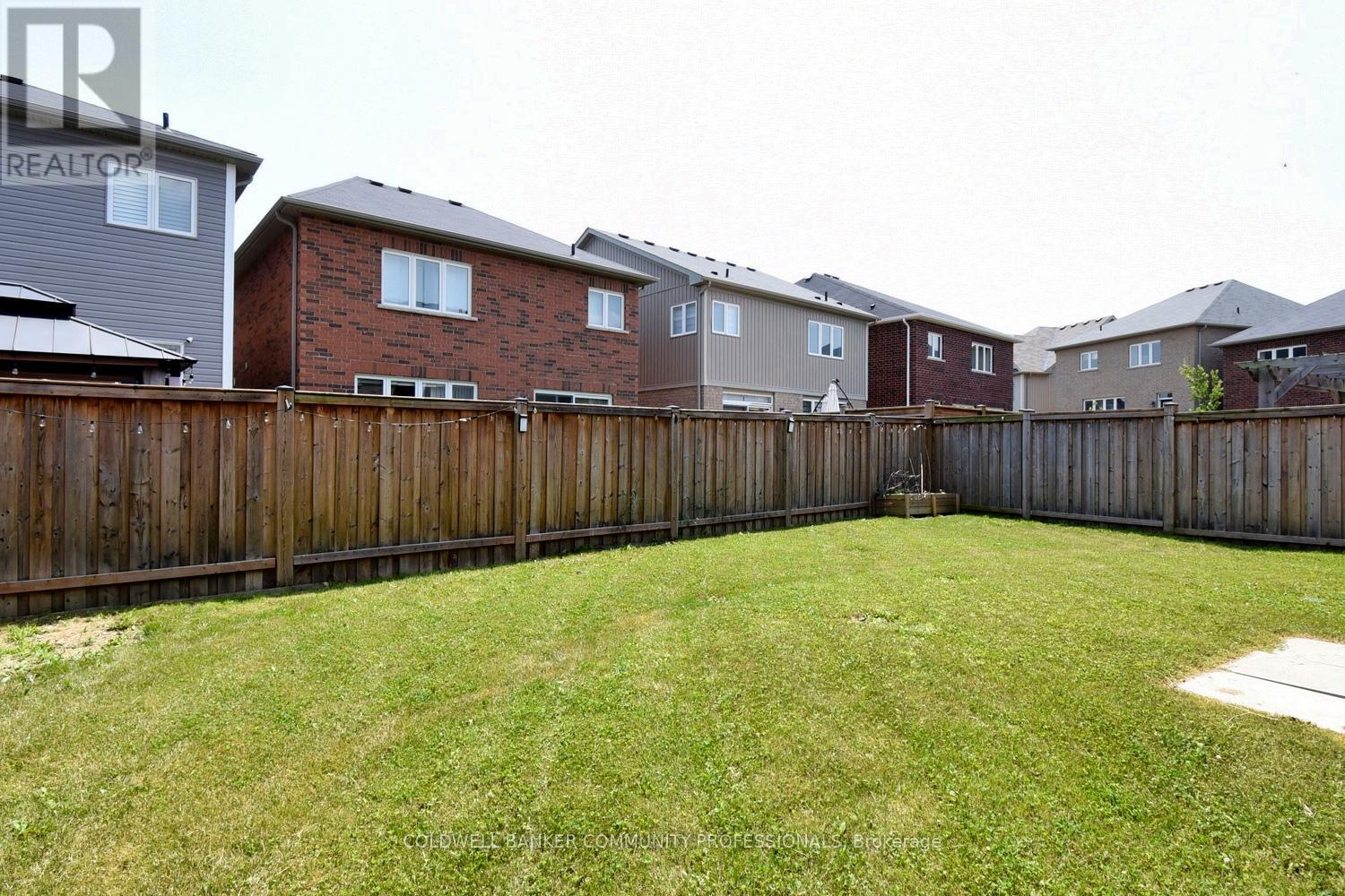 26 Evergreen Lane, Haldimand, Ontario  N3W 0C4 - Photo 42 - X12268204