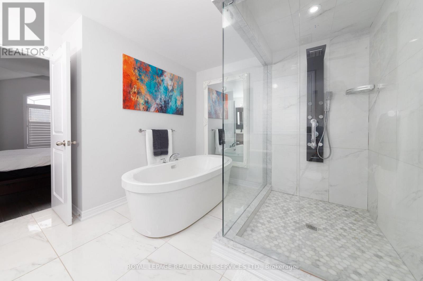 17 Narbonne Crescent, Hamilton, Ontario  L8J 0J7 - Photo 23 - X12268253
