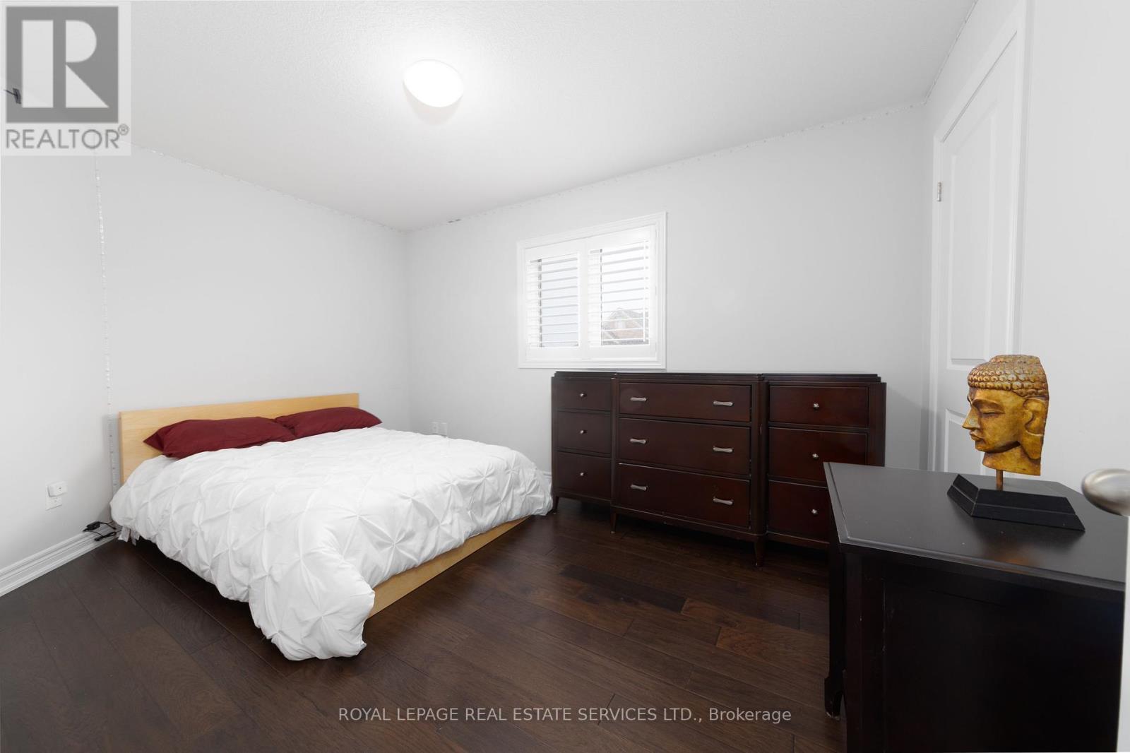 17 Narbonne Crescent, Hamilton, Ontario  L8J 0J7 - Photo 27 - X12268253