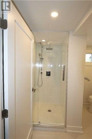 17 Robson Place, Toronto (Newtonbrook West), Ontario  M2R 2Y3 - Photo 20 - C12268391