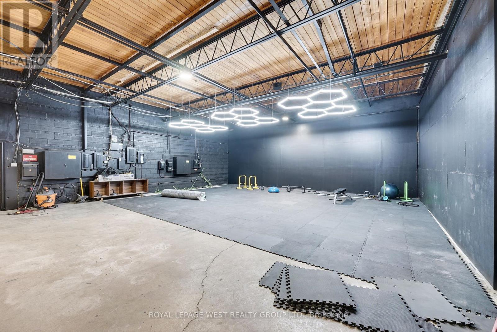 5 - 55 Brydon Drive, Toronto (West Humber-Clairville), Ontario  M9W 4N3 - Photo 4 - W12268441