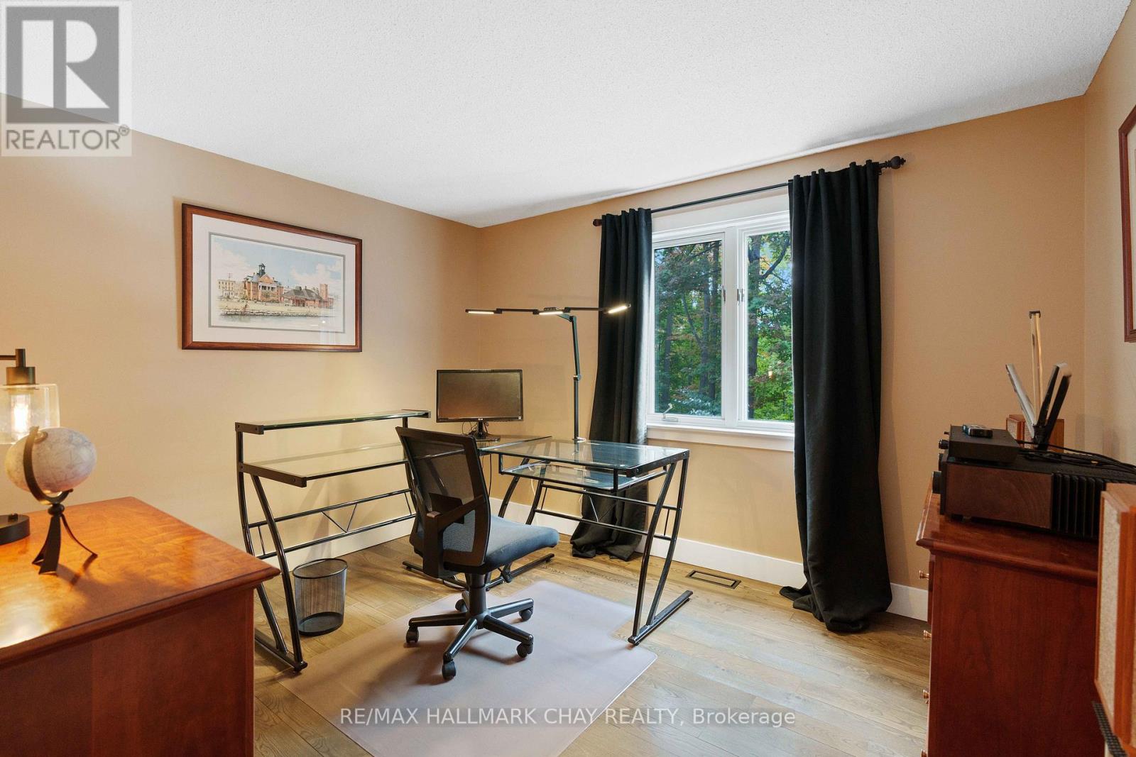 11 Park Trail, Springwater, Ontario  L9X 0L3 - Photo 40 - S12097010