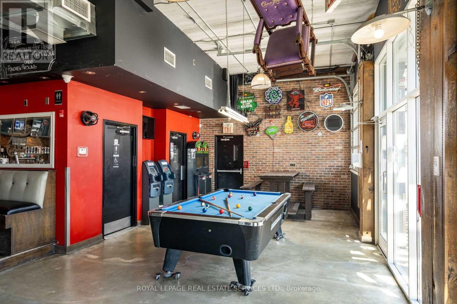 5043 Centre Street, Niagara Falls (Clifton Hill), Ontario  L2G 3N8 - Photo 11 - X12268382