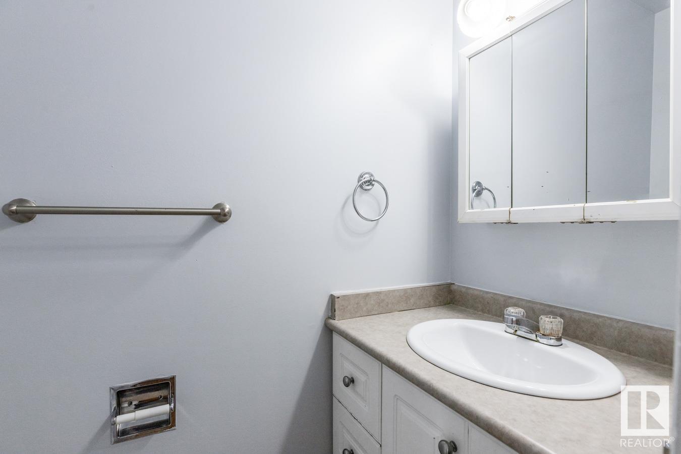 51 Mcleod Pl Nw, Edmonton, Alberta  T5A 3A8 - Photo 17 - E4446338