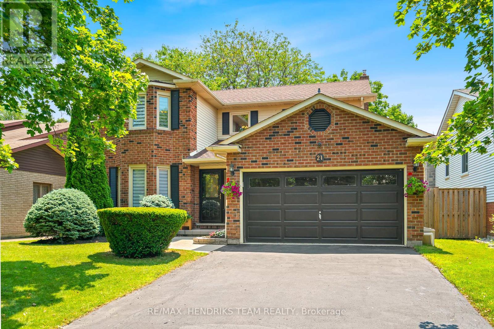 Property at 21 FARMINGTON DRIVE image 1