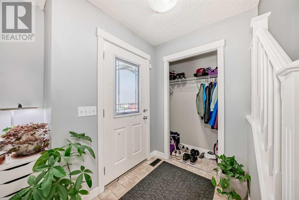Property at 47 Bridlecrest Boulevard SW image 2