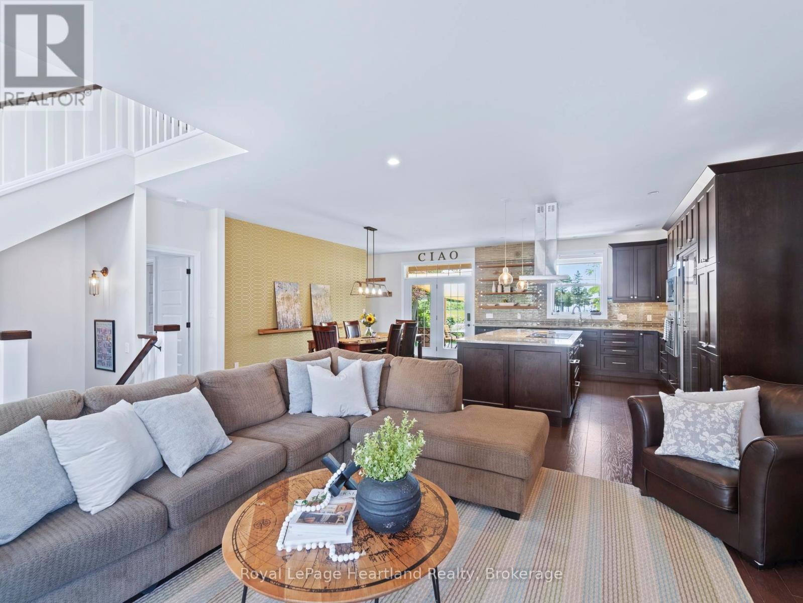 24 Thimbleweed Drive, Bluewater, Ontario  N0M 1G0 - Photo 11 - X12268484