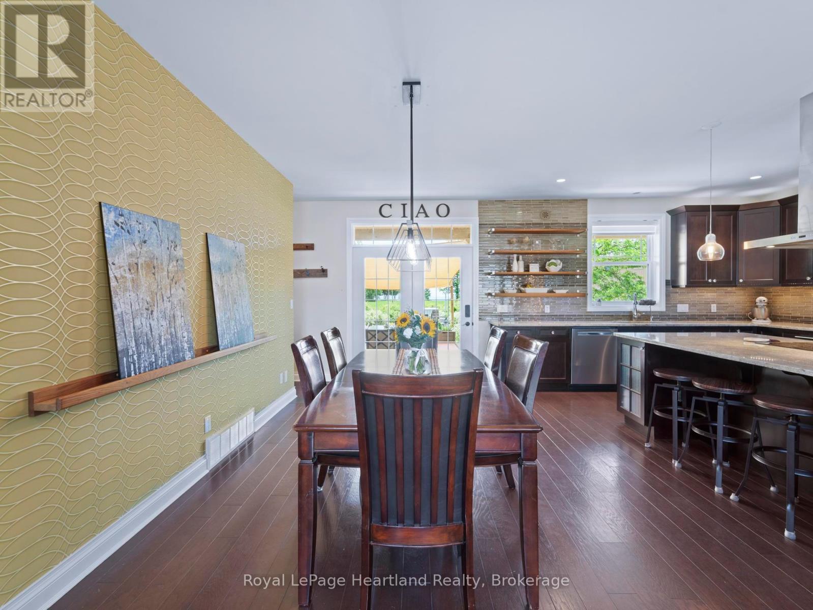 24 Thimbleweed Drive, Bluewater, Ontario  N0M 1G0 - Photo 17 - X12268484