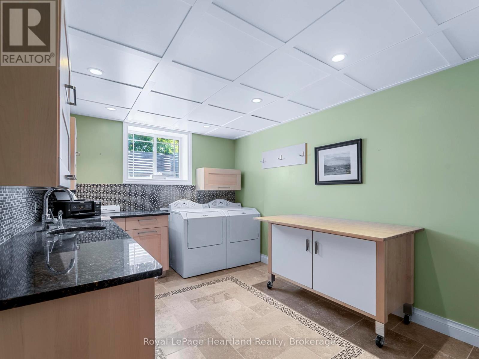 24 Thimbleweed Drive, Bluewater, Ontario  N0M 1G0 - Photo 35 - X12268484