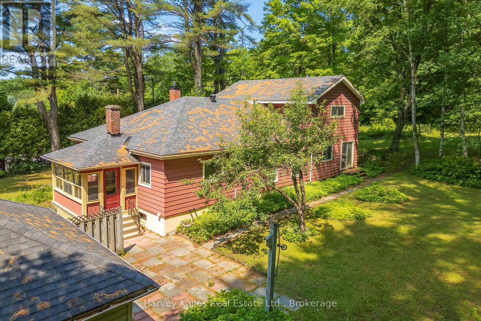 835 Muskoka Road 3 N, Huntsville, Ontario  P1H 1E1 - Photo 6 - X12268512