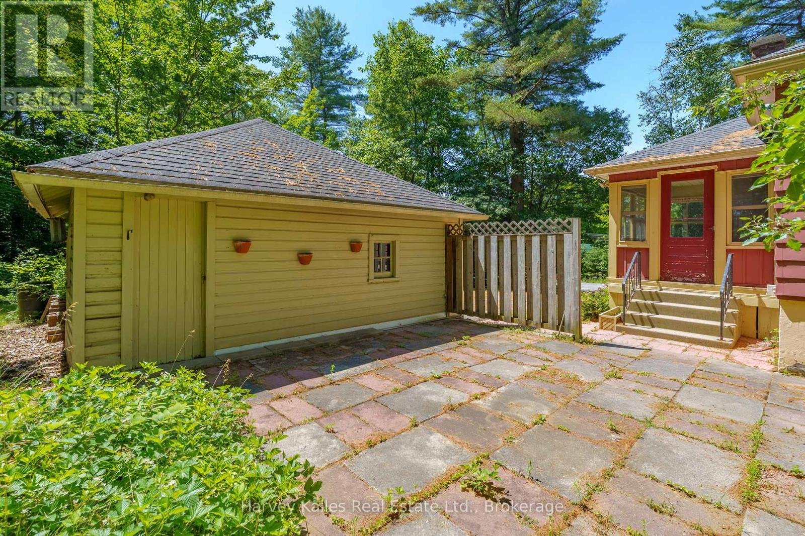 835 Muskoka Road 3 N, Huntsville, Ontario  P1H 1E1 - Photo 7 - X12268512