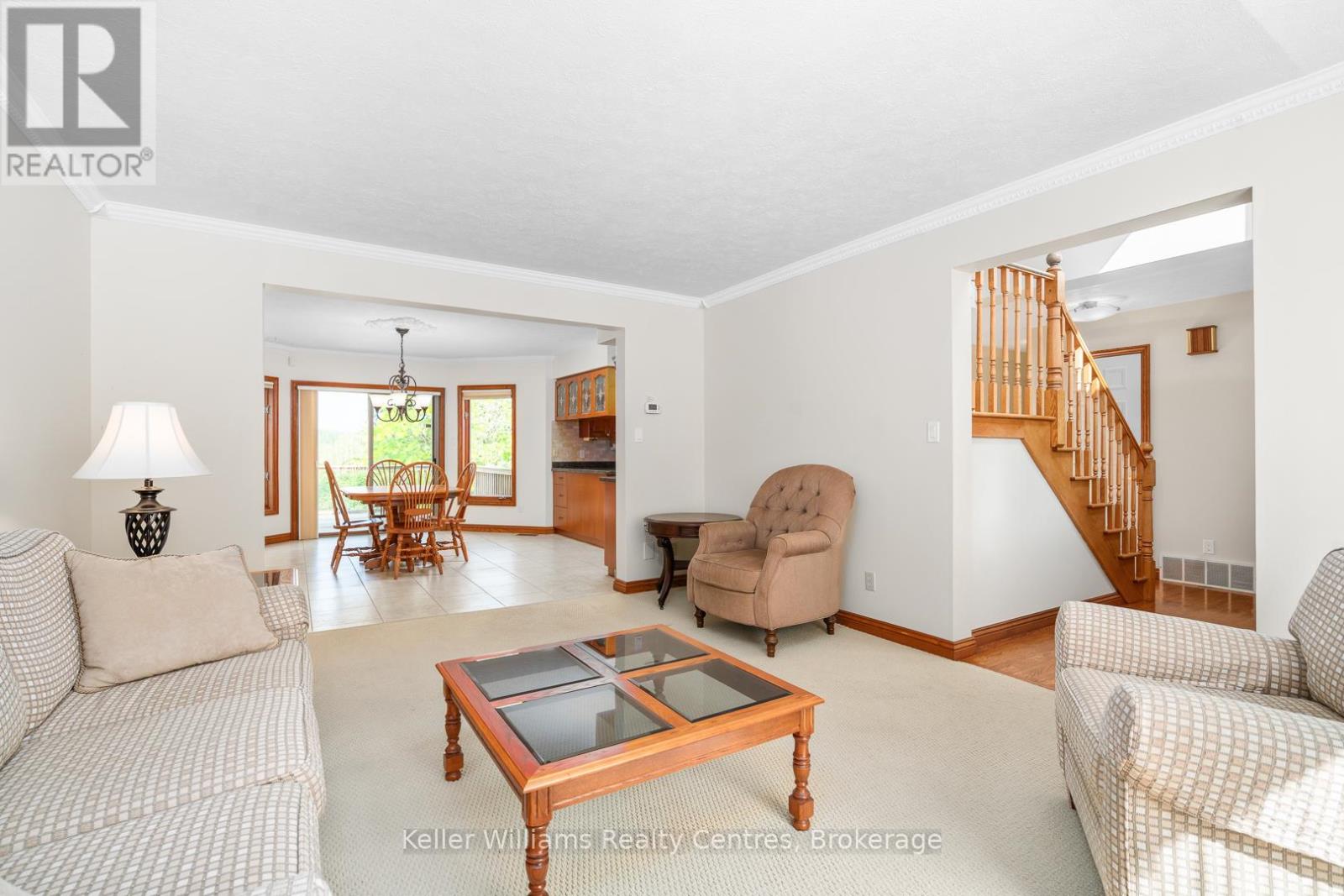222 2nd Avenue, Hanover, Ontario  N4N 3S2 - Photo 10 - X12268520