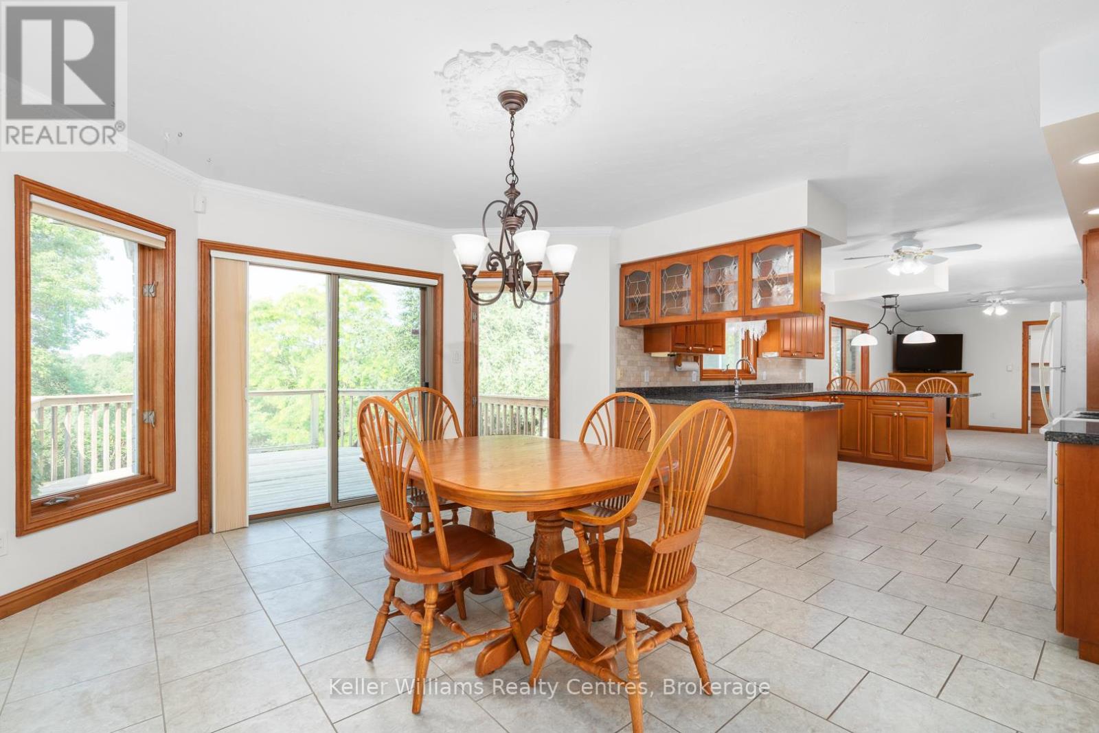 222 2nd Avenue, Hanover, Ontario  N4N 3S2 - Photo 11 - X12268520