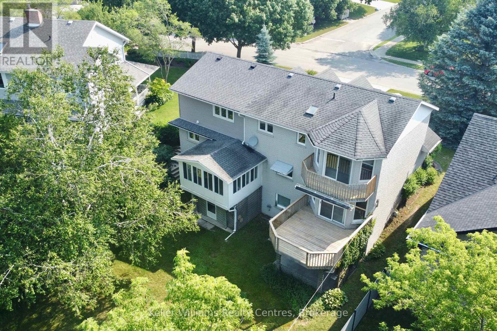 222 2nd Avenue, Hanover, Ontario  N4N 3S2 - Photo 4 - X12268520