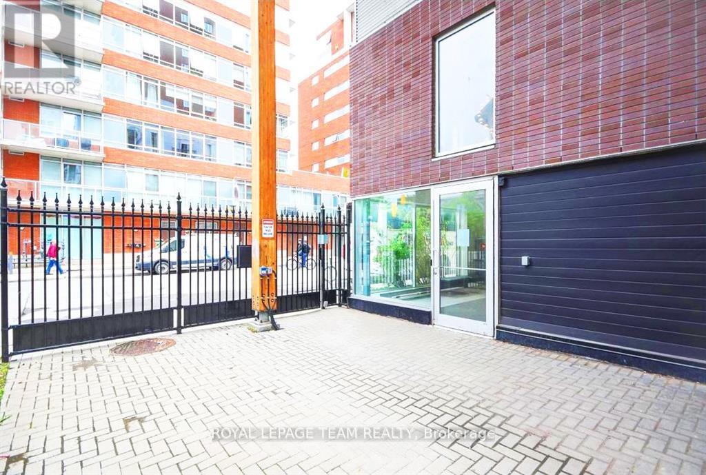 Property at 308 - 360 CUMBERLAND STREET image 5