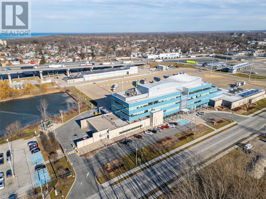 1555 Venetian Boulevard Unit# 310, Point Edward, Ontario  N7T 0A9 - Photo 4 - 25016895