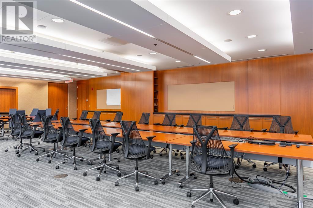 1555 Venetian Boulevard Unit# 310, Point Edward, Ontario  N7T 0A9 - Photo 21 - 25016895