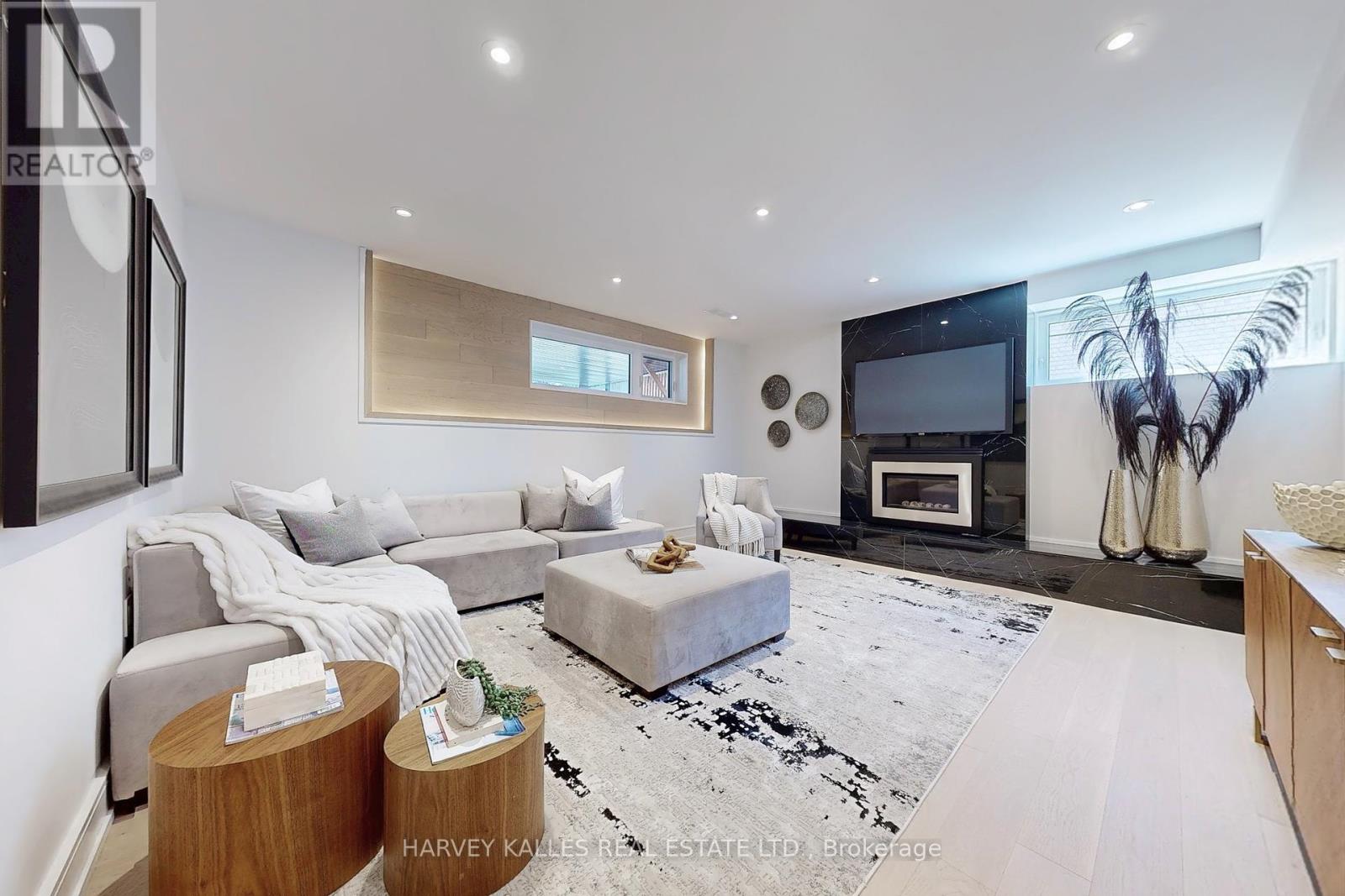29 Parmbelle Crescent, Toronto (Parkwoods-Donalda), Ontario  M3A 3G5 - Photo 26 - C12268372
