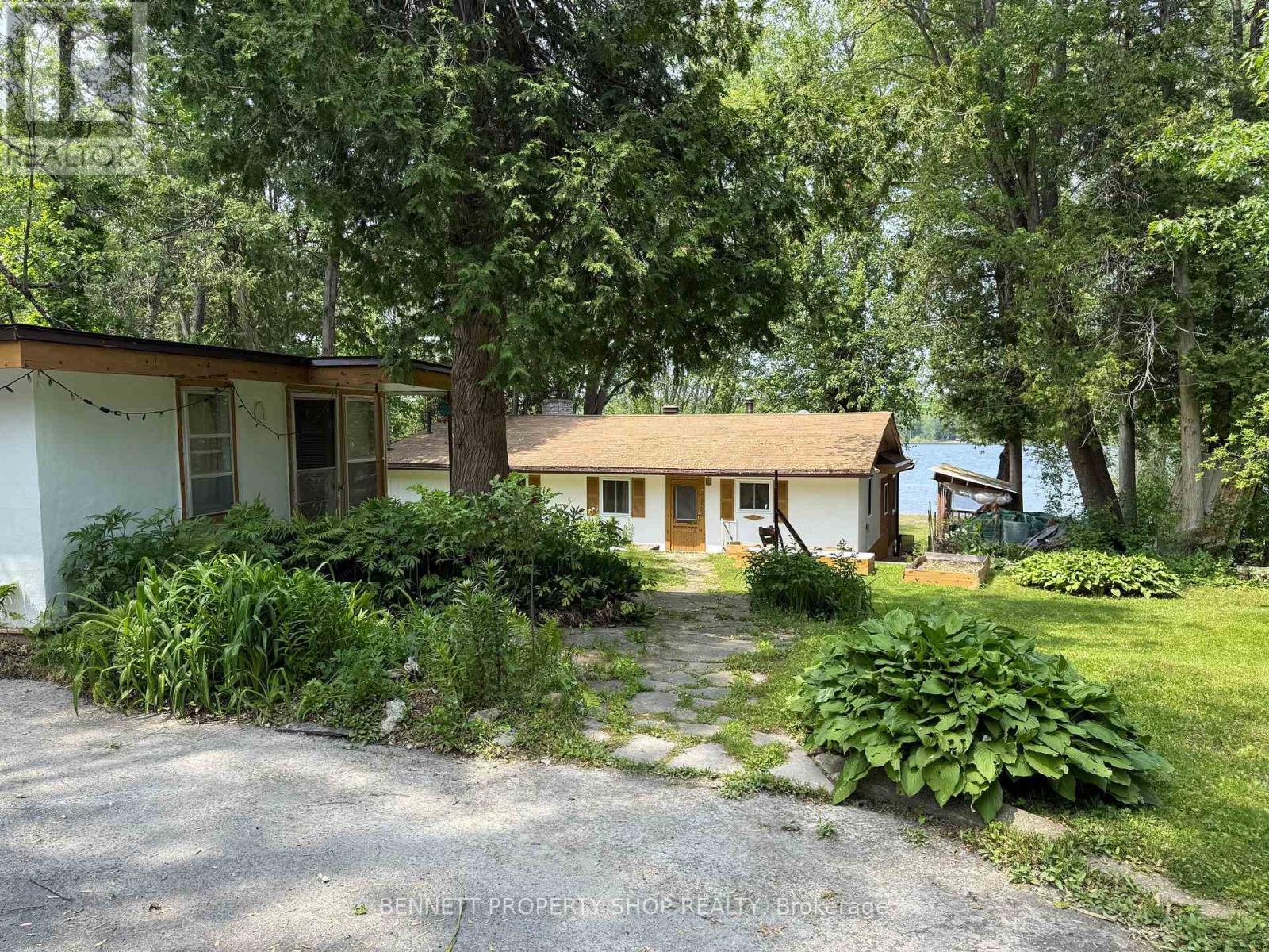 252 Old Quarry Road, Ottawa, Ontario  K0A 3M0 - Photo 3 - X12268273