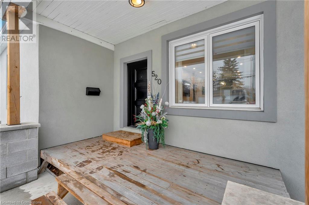 Property at 520 COCHRANE Road image 5