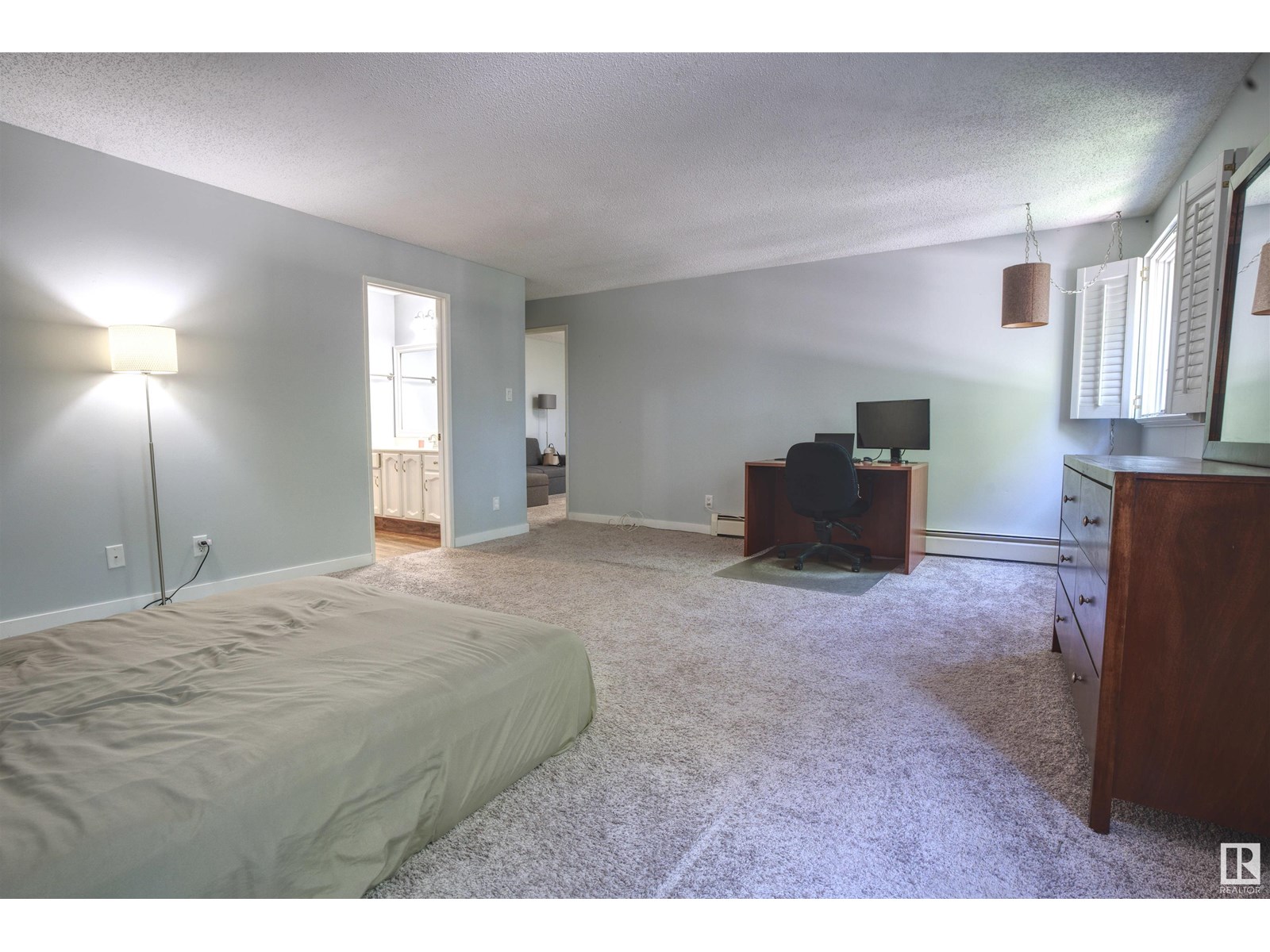 #21 10160 119 St Nw, Edmonton, Alberta  T5K 1Y9 - Photo 12 - E4435646