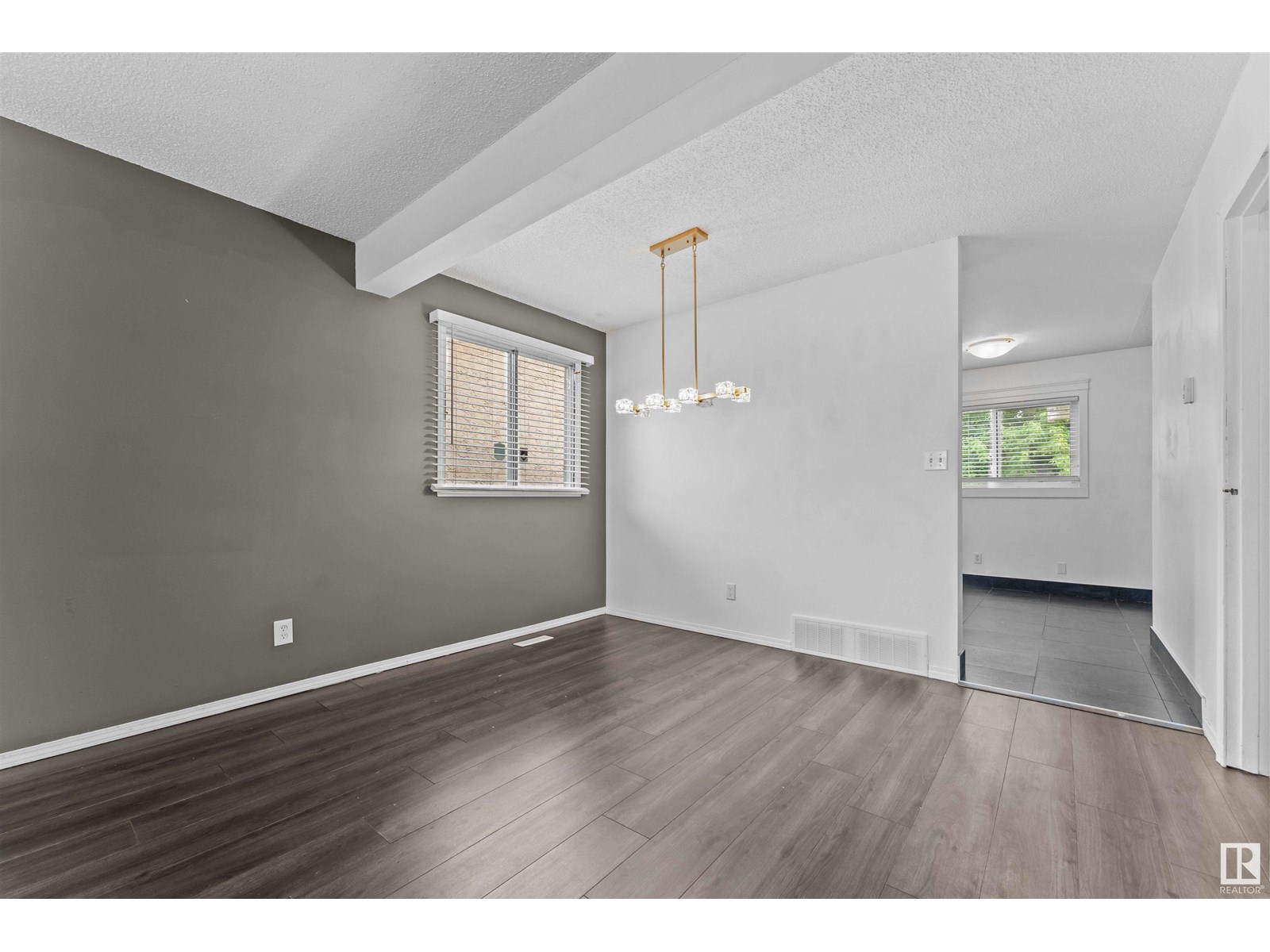 Property at 7515 184 ST NW image 3