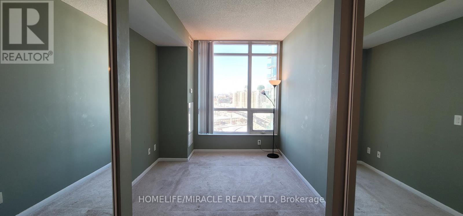 2412 - 219 Fort York Boulevard, Toronto (Niagara), Ontario  M5V 1B1 - Photo 22 - C12268182