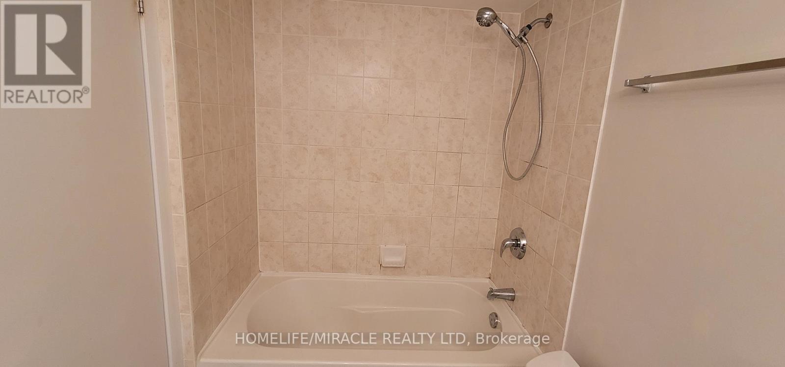 2412 - 219 Fort York Boulevard, Toronto (Niagara), Ontario  M5V 1B1 - Photo 20 - C12268182