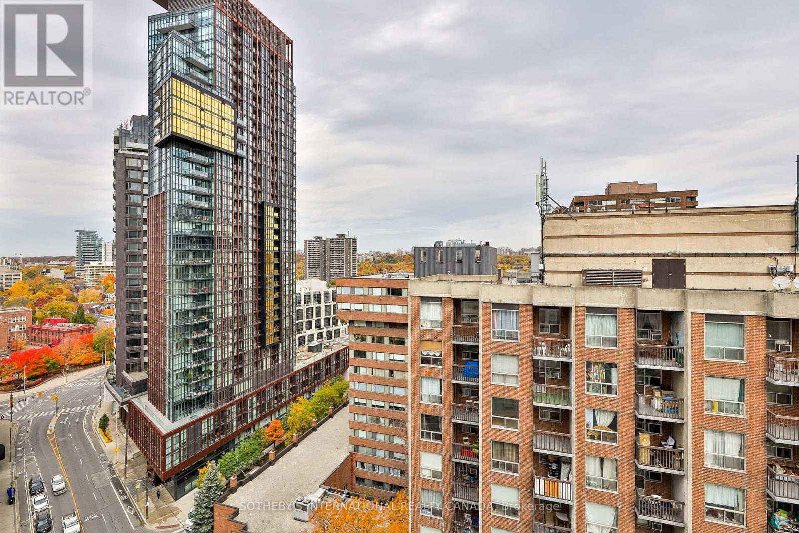 Ph 201 - 8 Scollard Street, Toronto (Annex), Ontario  M5R 1E9 - Photo 15 - C12268564