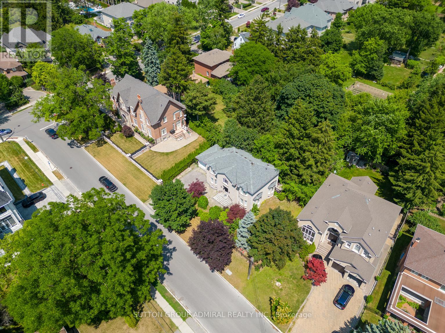 Property at 49 PEARSON AVENUE image 2