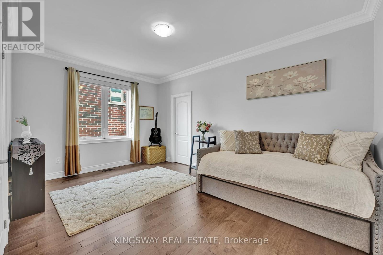 70 Bond Crescent, Richmond Hill, Ontario  L4E 3K4 - Photo 23 - N12268582