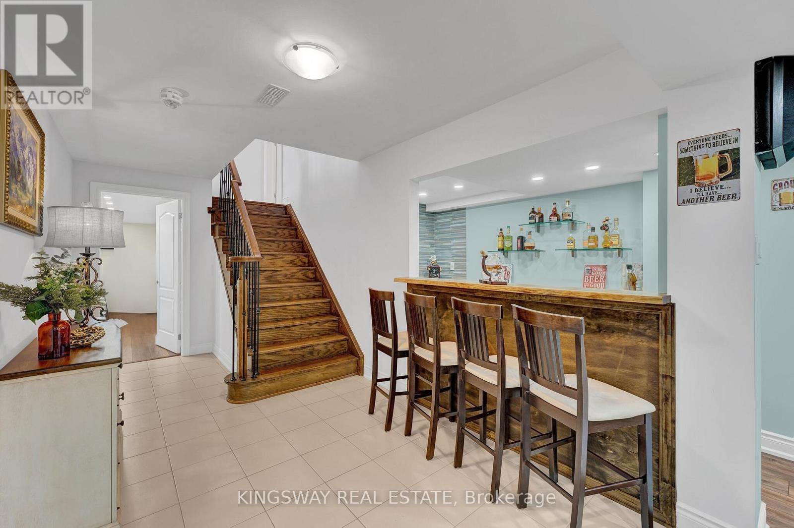 70 Bond Crescent, Richmond Hill, Ontario  L4E 3K4 - Photo 24 - N12268582