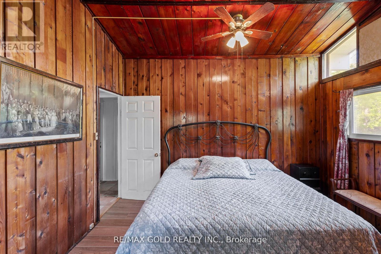 1305 Carol Ann Avenue, Ramara, Ontario  L0K 1B0 - Photo 13 - S12268472