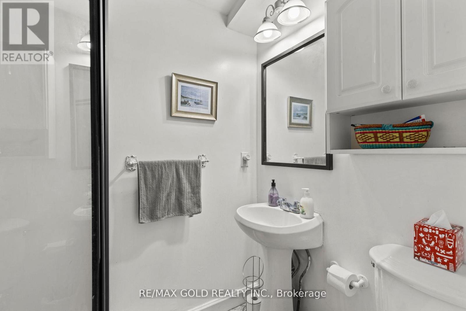 1305 Carol Ann Avenue, Ramara, Ontario  L0K 1B0 - Photo 18 - S12268472