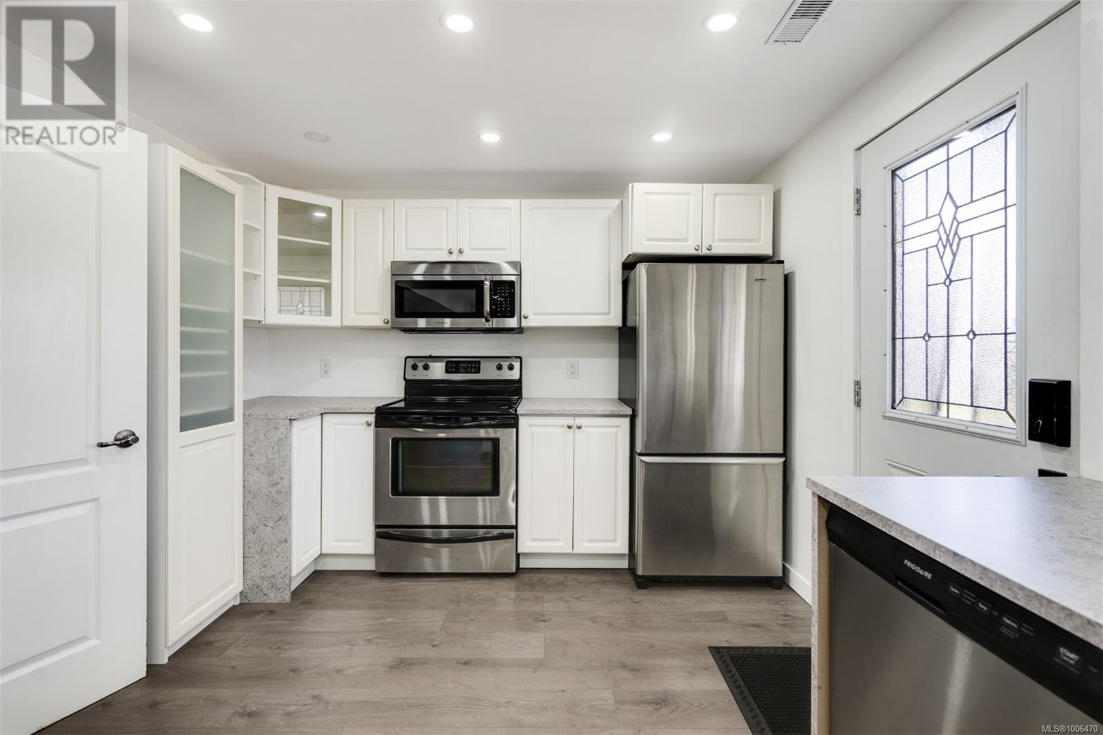 3325 Aloha Ave, Colwood, British Columbia  V9C 1X9 - Photo 28 - 1006470