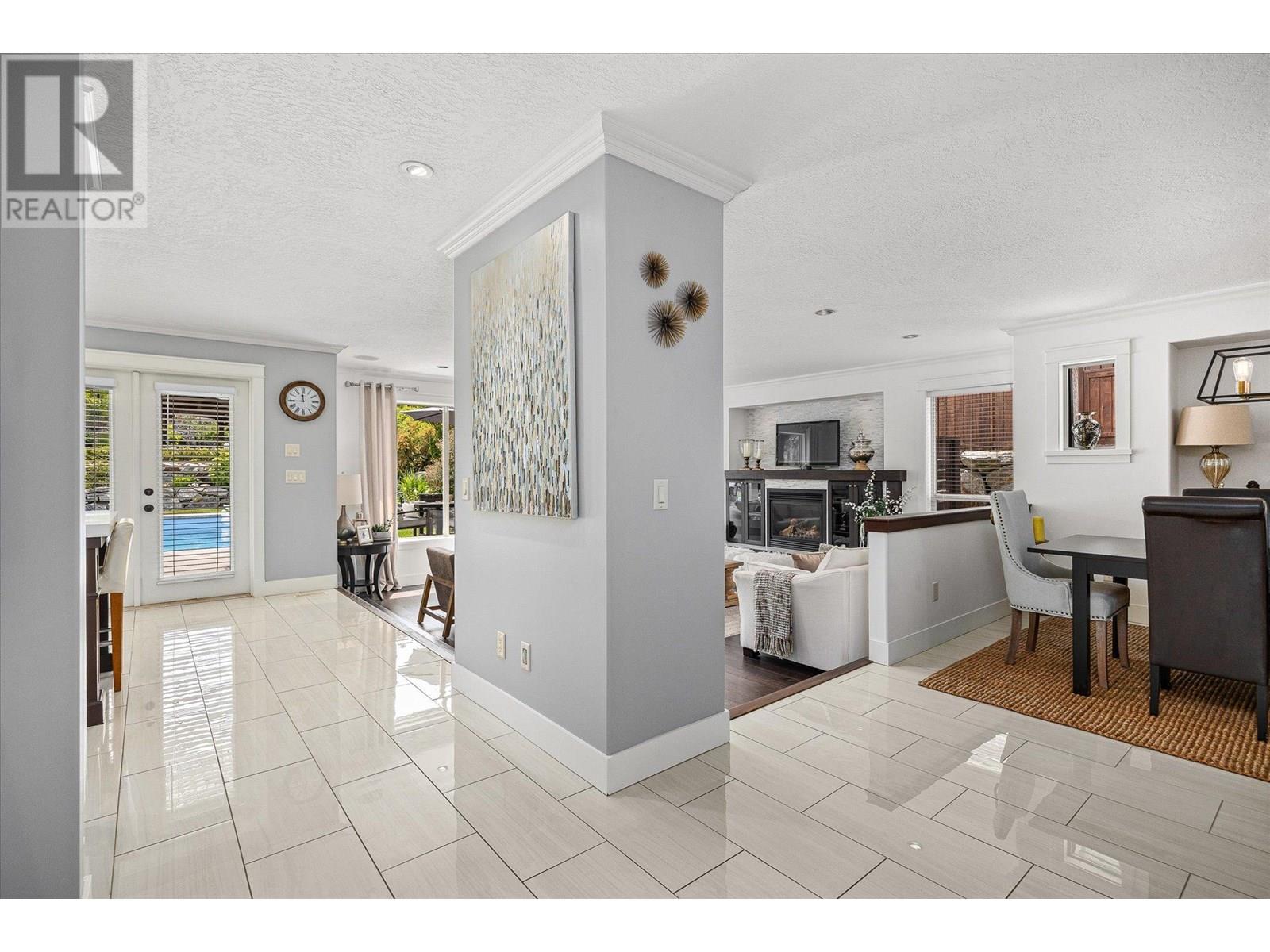 4841 Canyon Ridge Crescent, Kelowna, British Columbia  V1W 4A1 - Photo 16 - 10354967