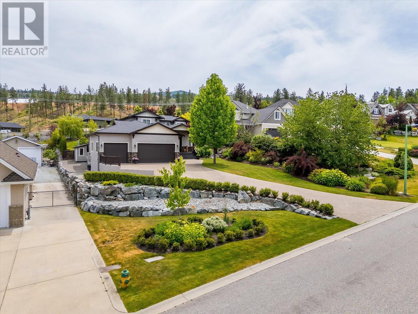 4841 Canyon Ridge Crescent, Kelowna, British Columbia  V1W 4A1 - Photo 2 - 10354967