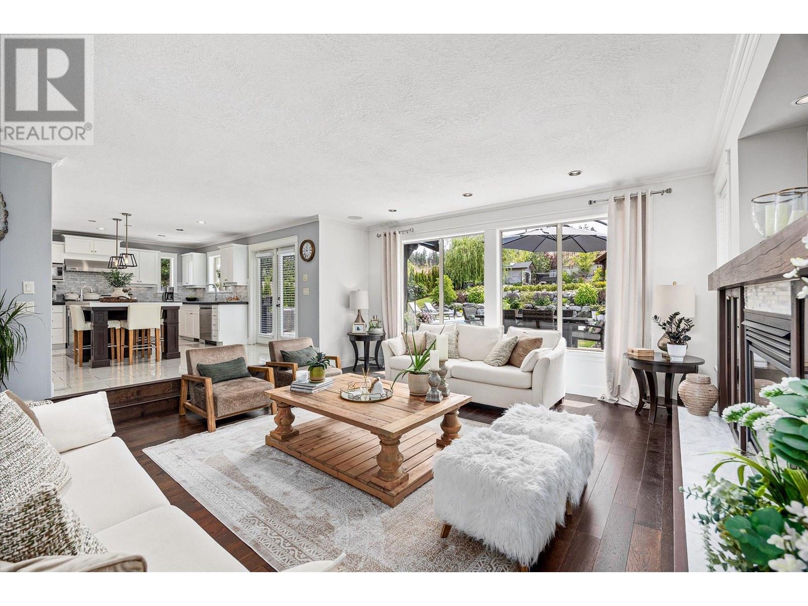 4841 Canyon Ridge Crescent, Kelowna, British Columbia  V1W 4A1 - Photo 8 - 10354967