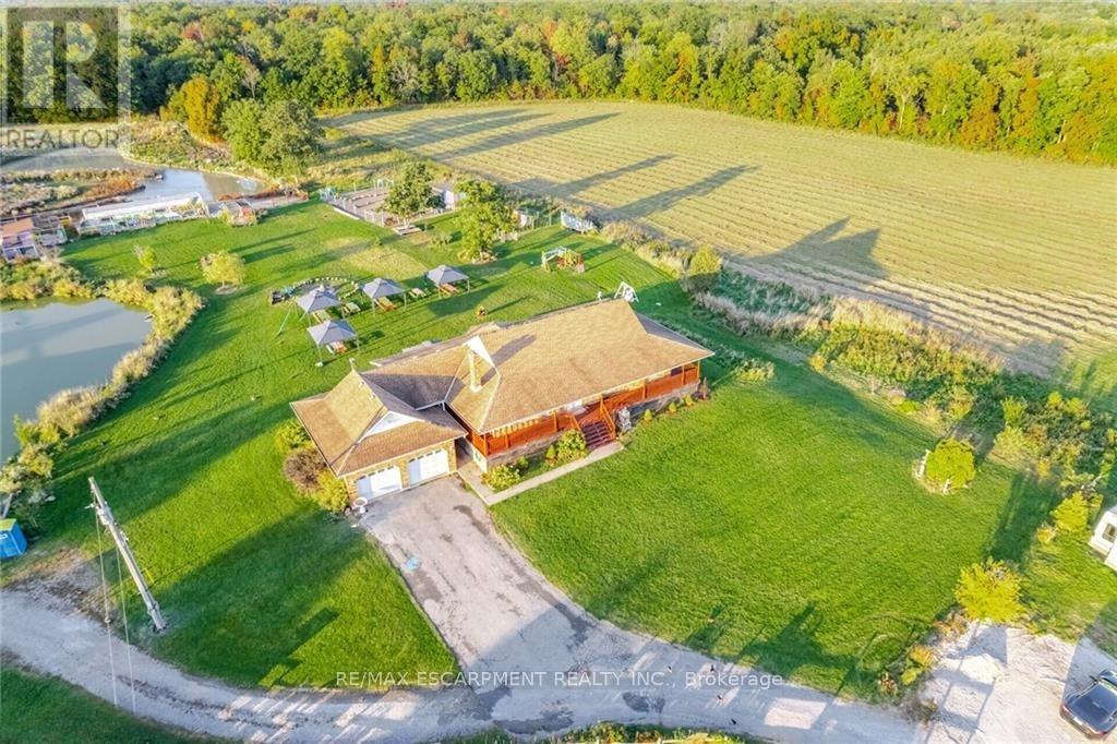 8299 Concession 2 Road, West Lincoln (West Lincoln), Ontario  L0R 1E0 - Photo 2 - X12268462