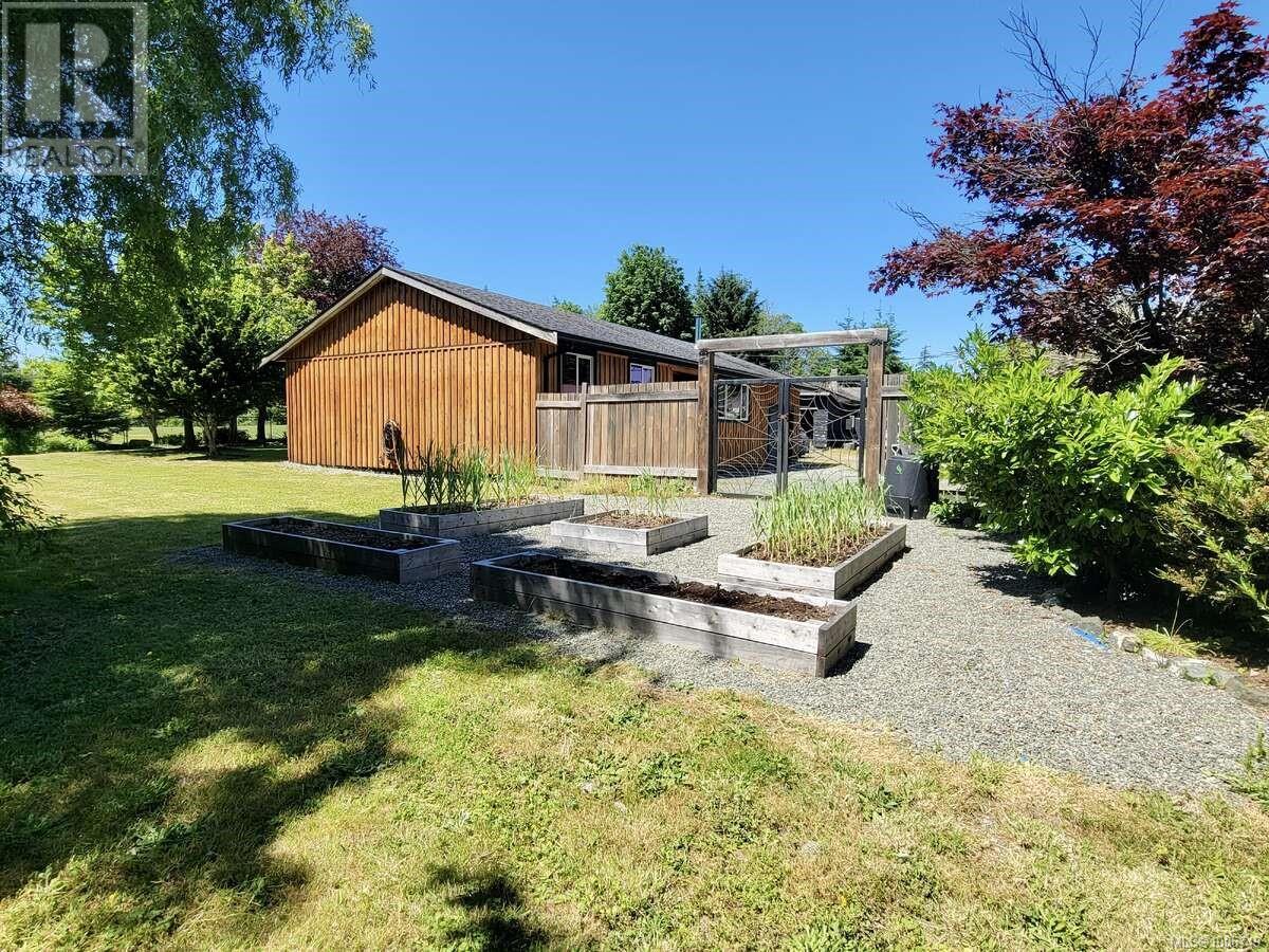 Property at 4052 Glendinning Dr image 4