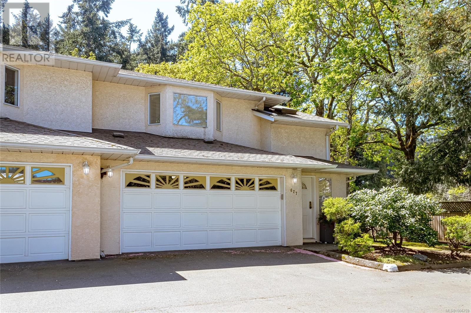 Property at 627 Goldstream Ave image 1