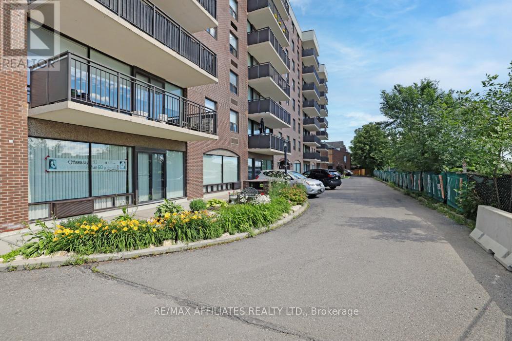 Property at 304 - 1190 RICHMOND ROAD image 1