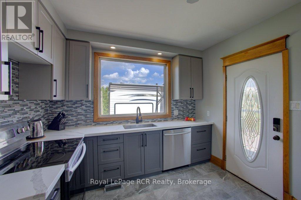 8321 Highway 89, Wellington North, Ontario  N0G 1N0 - Photo 14 - X12268672