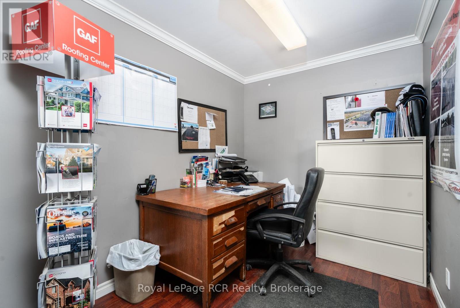 74 14th Avenue, Hanover, Ontario  N4N 3V9 - Photo 13 - X12268760