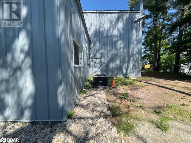 Property at 520 ECCLESTONE DRIVE Drive image 4