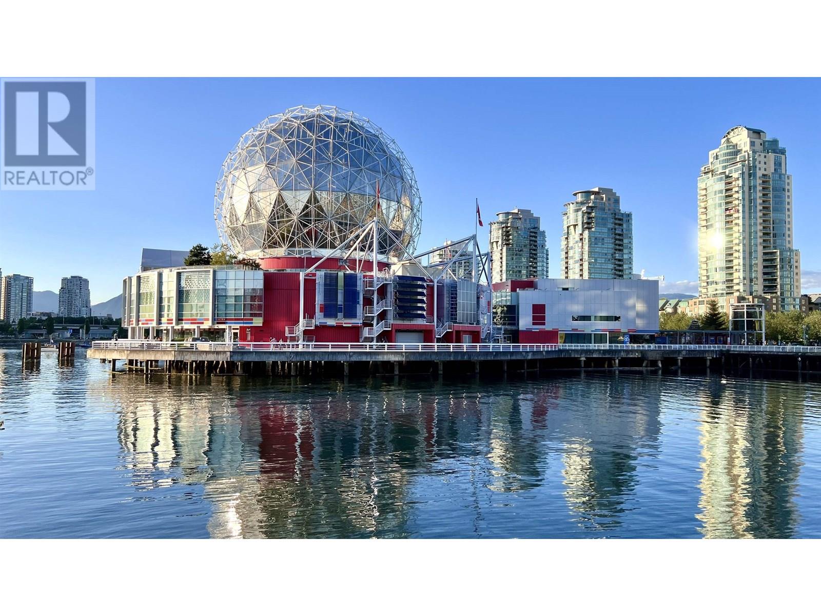 Listing Picture 14 of 16 : 407 1678 PULLMAN PORTER STREET, Vancouver / 溫哥華 - 魯藝地產 Yvonne Lu Group - MLS Medallion Club Member