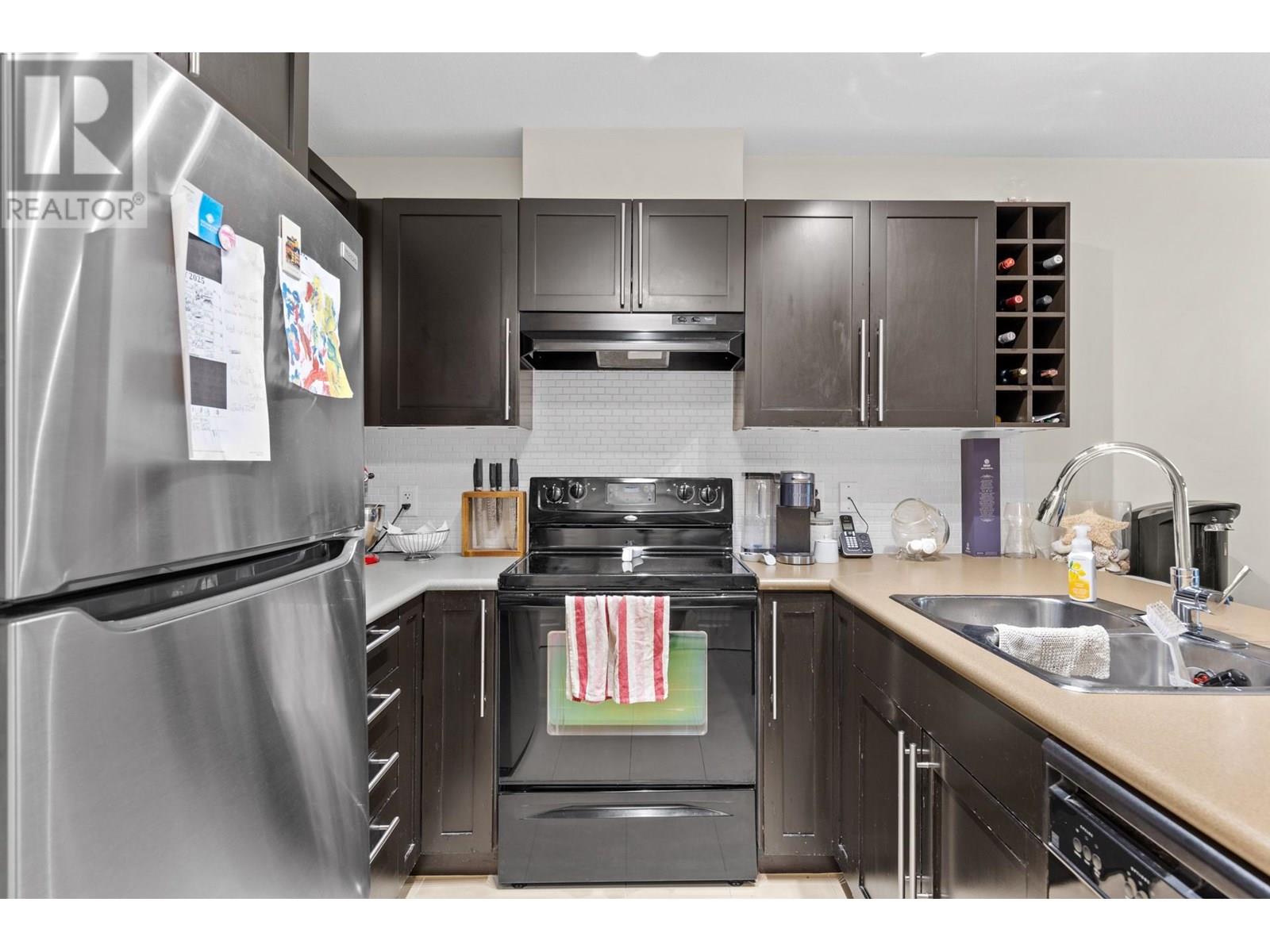 1083 Sunset Drive Unit# 120, Kelowna, British Columbia  V1Y 9Z1 - Photo 9 - 10355015