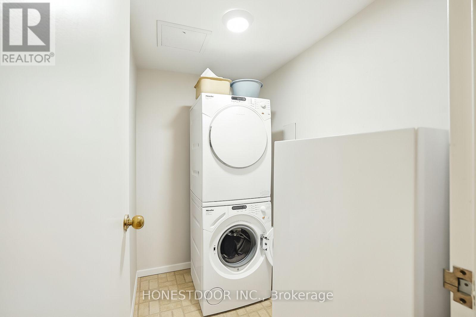 312 - 40 Sylvan Valleyway, Toronto, Ontario  M5M 4M3 - Photo 17 - C12268681