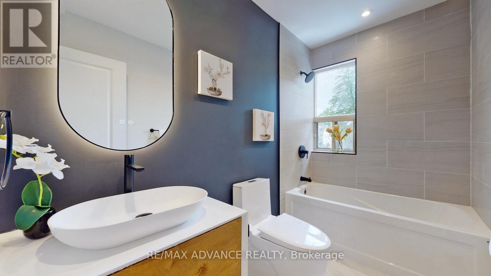 108 Eaton Avenue, Toronto, Ontario M4J 2Z7 - Photo 25 - E12268712