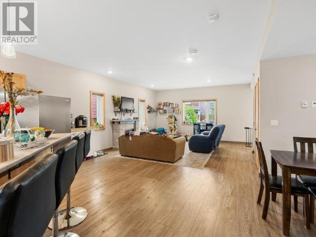 Property at 32 EVELYN AVENUE image 5